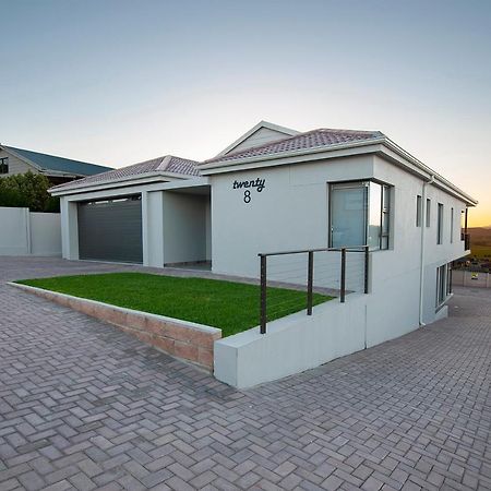 The Guinea Fowl Apartment Reebok Exterior photo